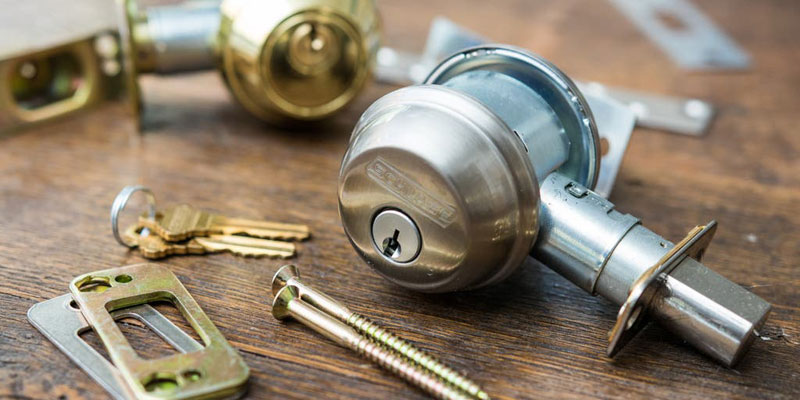 Clarifying Lock Change Responsibilities: Tenant or Landlord?